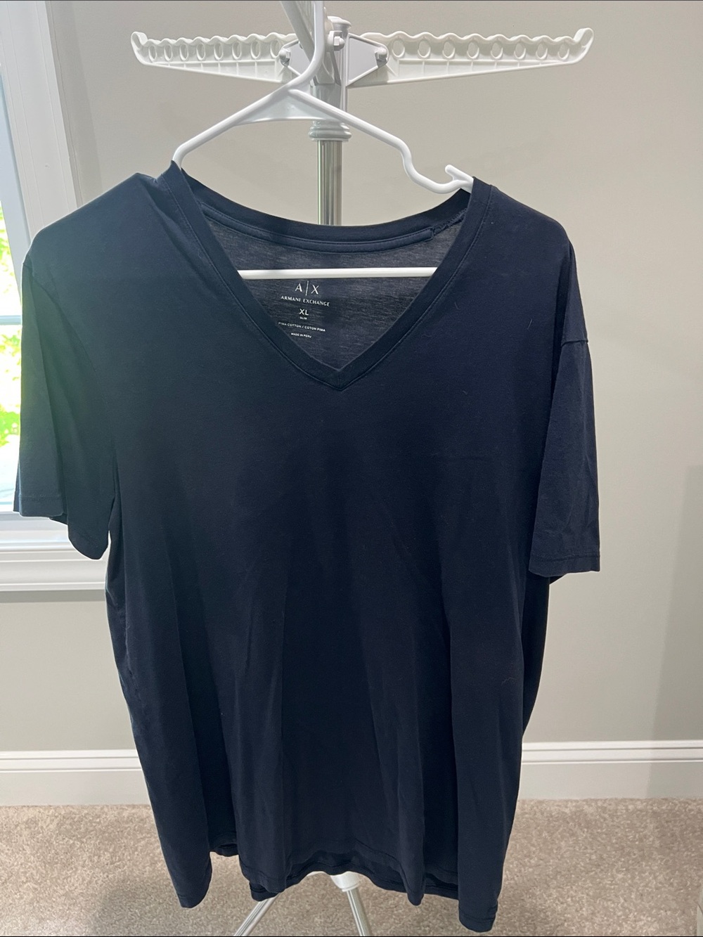 Armani Exchange Men's Blue navy V-Neck Tee - Classic Crew Alternative